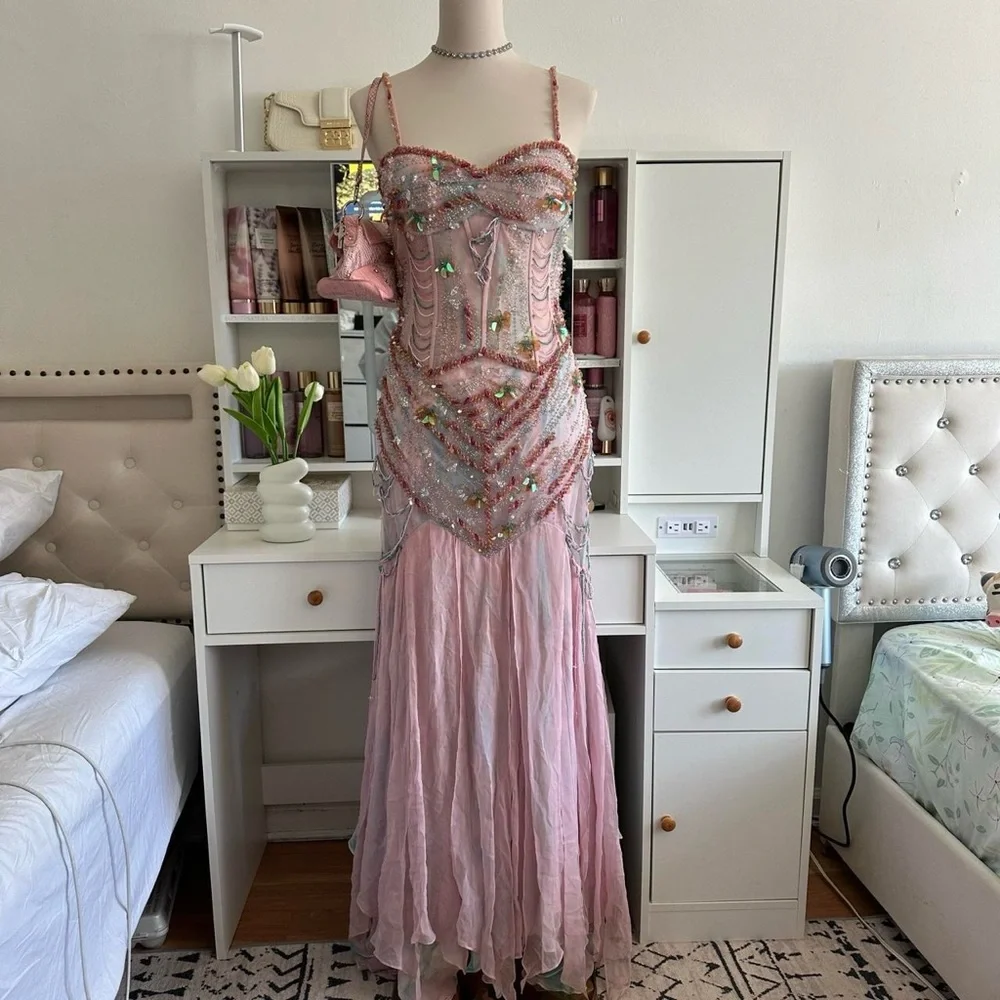Ethereal Vintage Mermaid corset Beaded Prom Dress - Picture 3 of 8